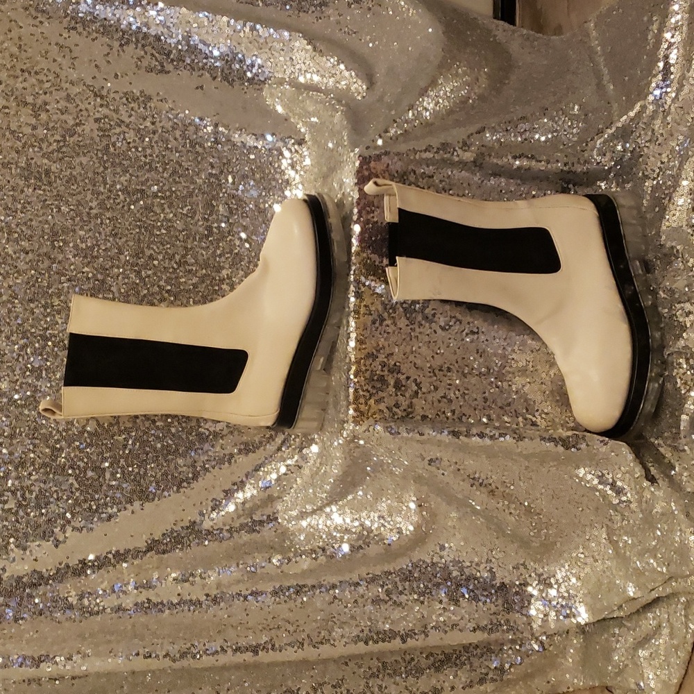 RAID boots